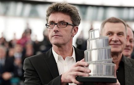 2999027-649624-jpg_2618799_434x276