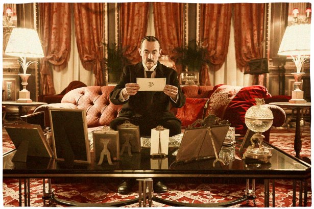 « AU REVOIR LÀ-HAUT » Réalisé par Albert DUPONTEL