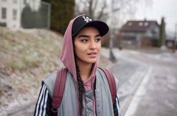 4409798.jpg-r_1920_1080-f_jpg-q_x-xxyxx