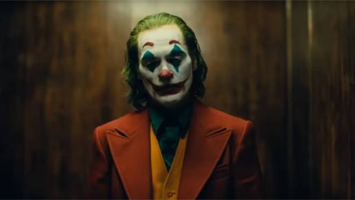 e68e6ee03e9256b148e8c3ce7e8eccfd-video-premieres-images-prometteuses-du-joker-de-joaquin-phoenix_0