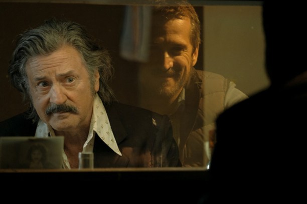 3302864.jpg-r_1920_1080-f_jpg-q_x-xxyxx