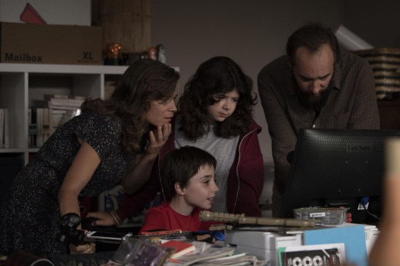 1579945.jpg-r_1920_1080-f_jpg-q_x-xxyxx